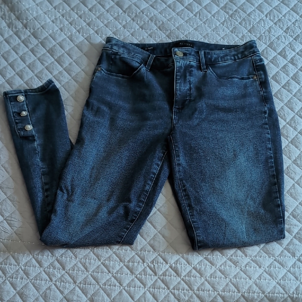 Talbots Women's Skinny Jeans in Dark Blue Wash